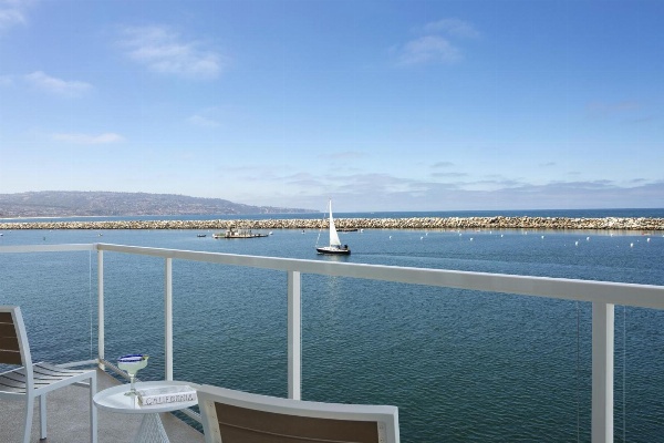 The Portofino Hotel & Marina, A Noble House Hotel image 3